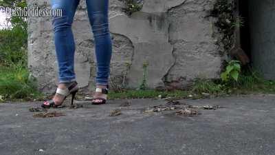 Sveta crush crawdad outdoor