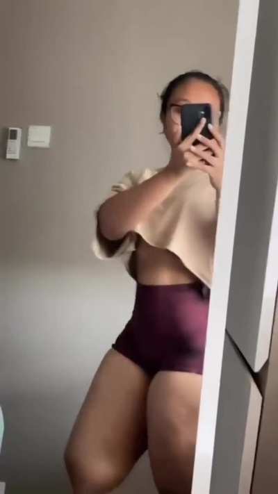 Did she deactivate her IG or am I tripping lol?