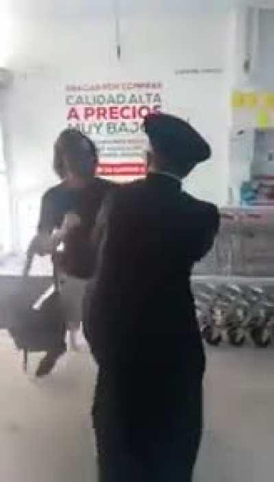 Catholic priest starts a fight in a supermarket when asked to cover with mouth with a mask