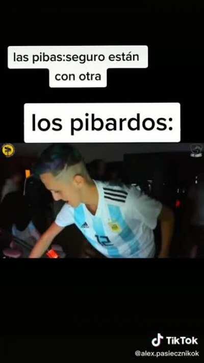 Las pivas vs Los pibardos😎