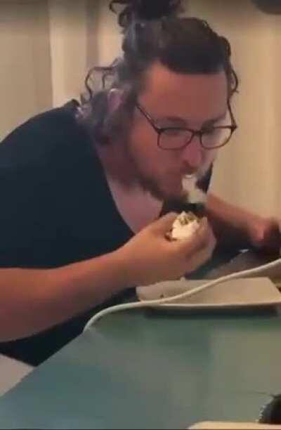 Can see Mr Tom doing this to the big J, he kinda looks like Native too