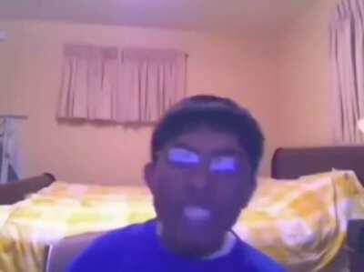 my friend sent me this at 3 am