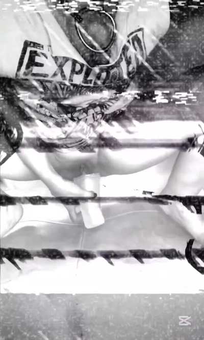 Gokden riot by crystal_strakremjna (fansly)