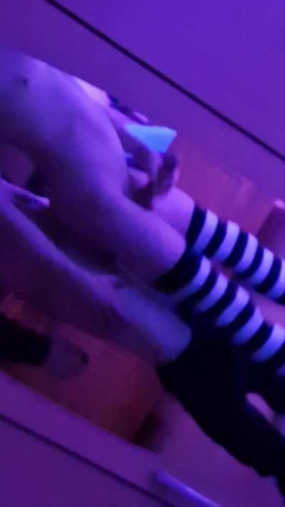 Bro forgot his dildo at home and had to use my dick instead 😳