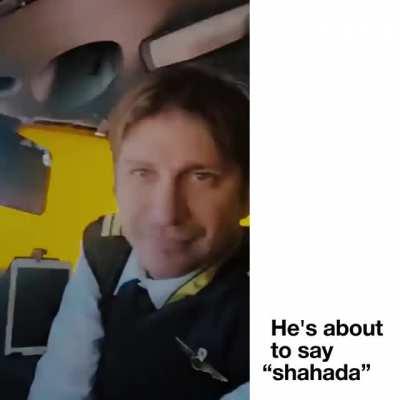 Brazilian pilot embraces Islam while flying at 18000 ft over Tabuk, Saudi Arabia.