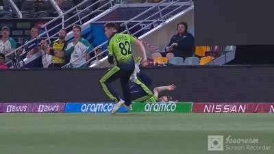 [Highlight] [From our friends at /r/Cricket] Ireland's Barry McCarthy lays out to make a spectacular diving save in the T20 World Cup