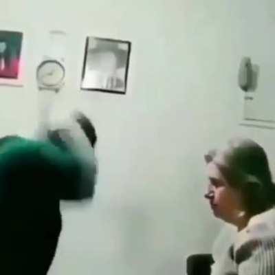 el fan de cristianghost mas respetuoso con la mamita