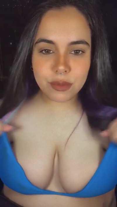 THEY BOUNCE BETTER THAN A FOOT