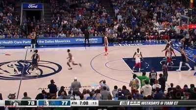 [Highlight] Luka drops Ben Simmons to the ground but blows a wide-open layup leading to a Josh Green hammer