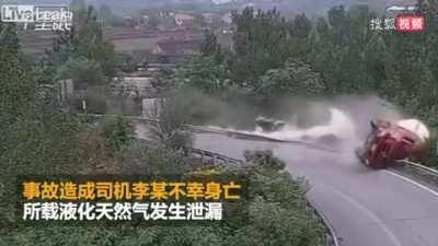 WCGW snoozing before a corner?