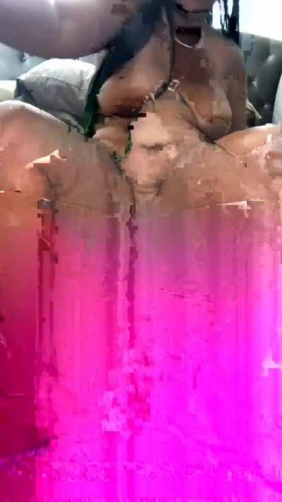 Love Thick Strawberry