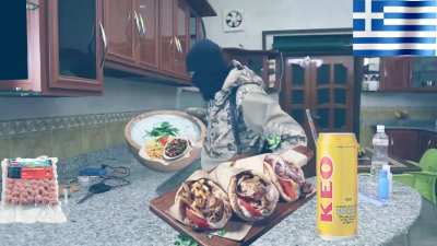 Kind greek man teaches us how to make gyros 