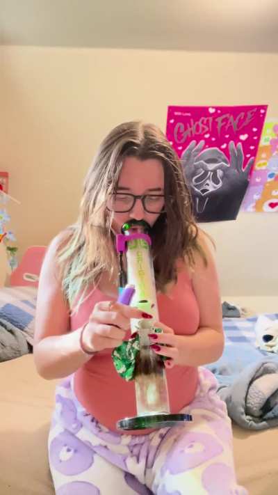 I love this song it’s too good