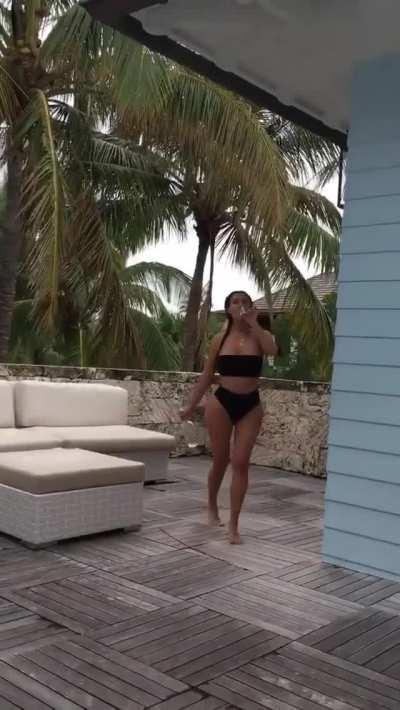 Kim Kardashian flaunting her heavenly body in paradise