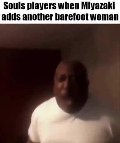 What are YOUR favorite footsies in the souls games??