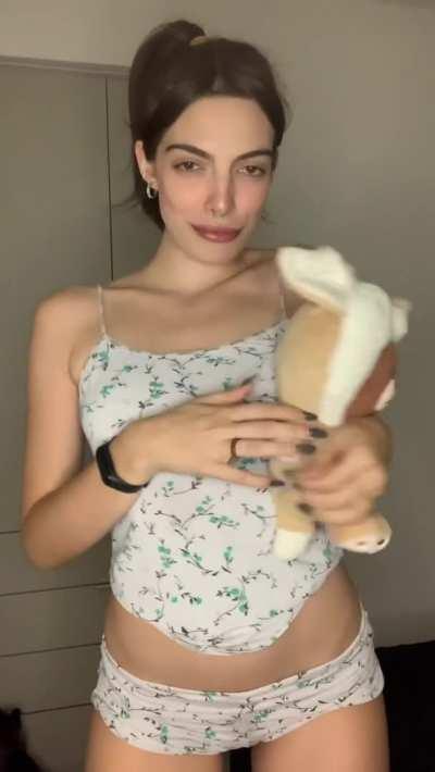 Can you come for a nightstanding? 😔