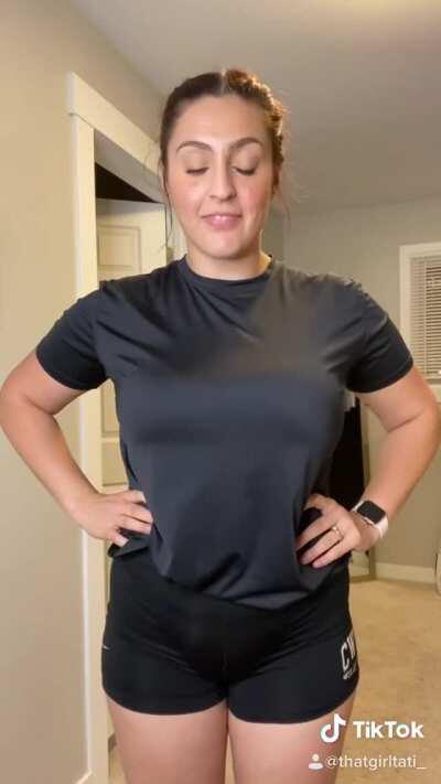 Her Free album In Comments👇