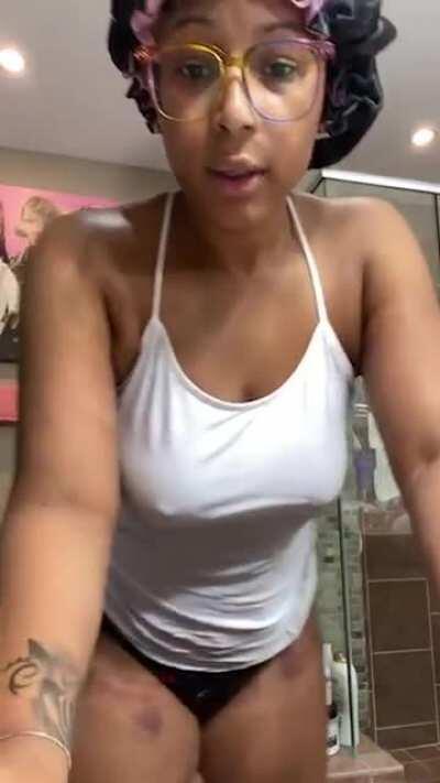 Showing her new body