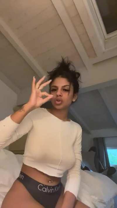 I'm home alone.. please cum over