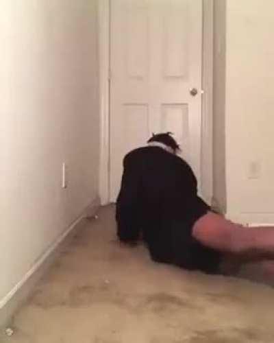 This dude tried taking a photo of his middle finger lit but totally regrets it