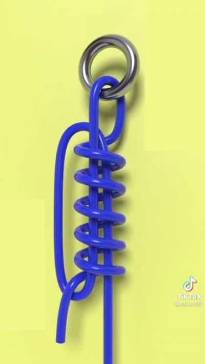 A knot incredibly made