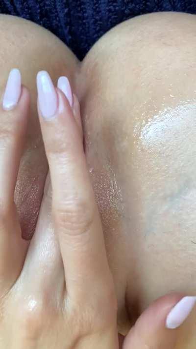 20[F4M] I'm literally sending a nude to anyone who UP's this' SC: amariya2021663