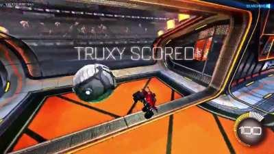 MY FIRST CLIP ON REDDIT, WHAT UP!!!!