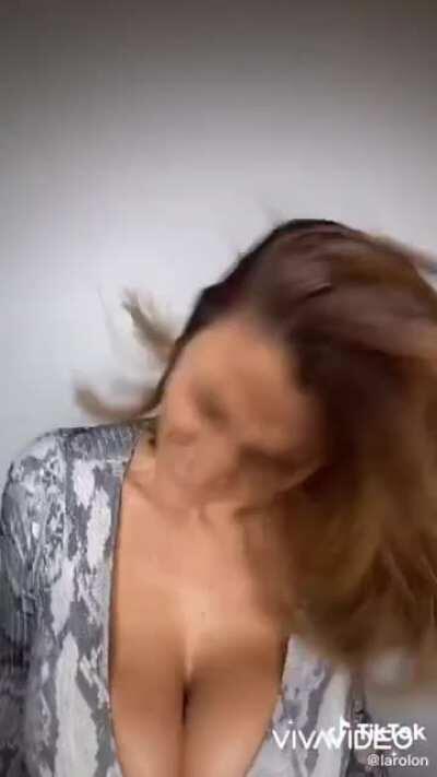 It’s hypnotic 😳😳😳😳😍😍😍😍