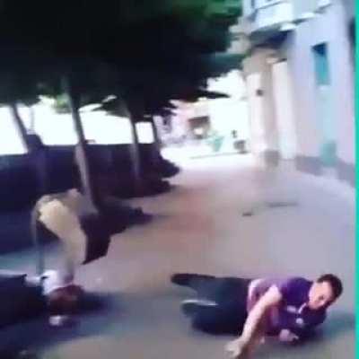 Idiots vs trash-cane