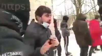 Russians in Tver beating up migrant who wanted to have sex with 14 years old boy