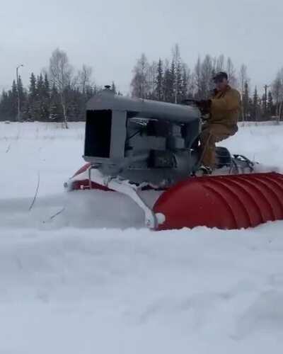 A good vehicle for snow !!