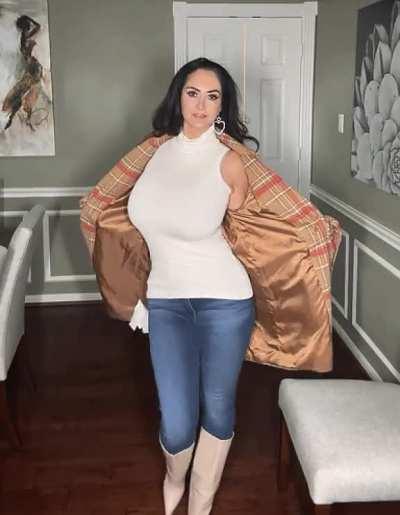 Showing what she got