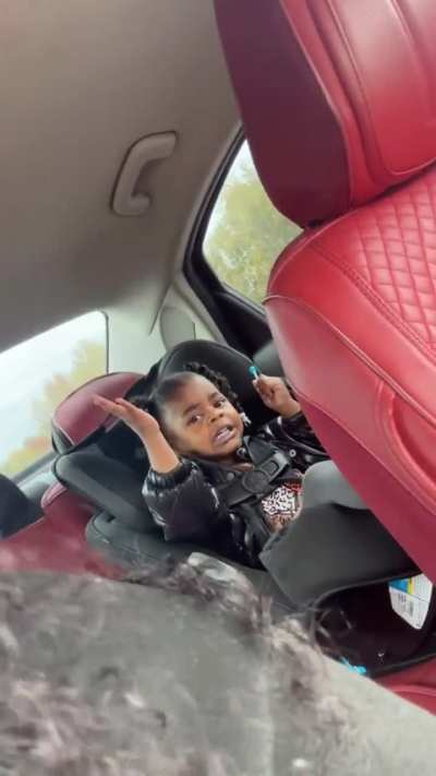 Who hurt lil' mama?🤣🤣🤣