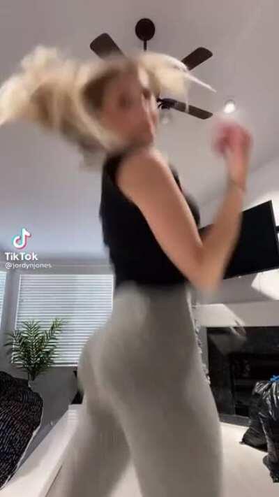 Jordyn Jones’ big bank