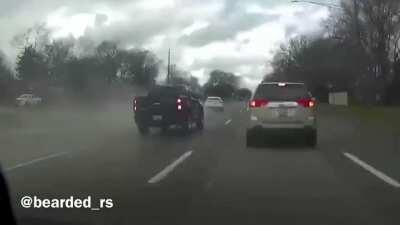 Float like an idiot, sting like a Kia