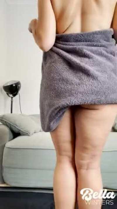 This toy is for my pussy while you smash my tight asshole 😏