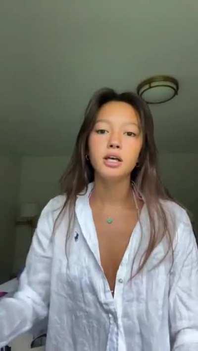 Lily Chee bikini reveal