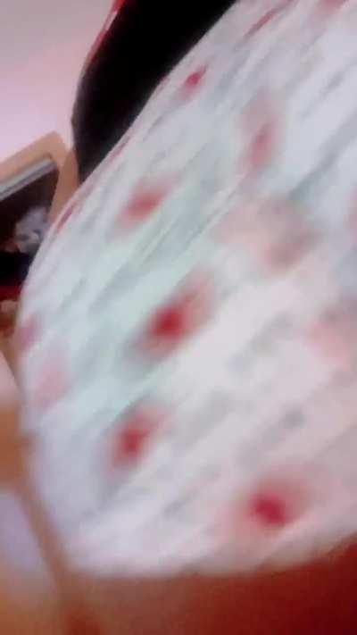 Twerking in love shorts