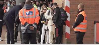 Bruno greeting Pogba's mom post-game