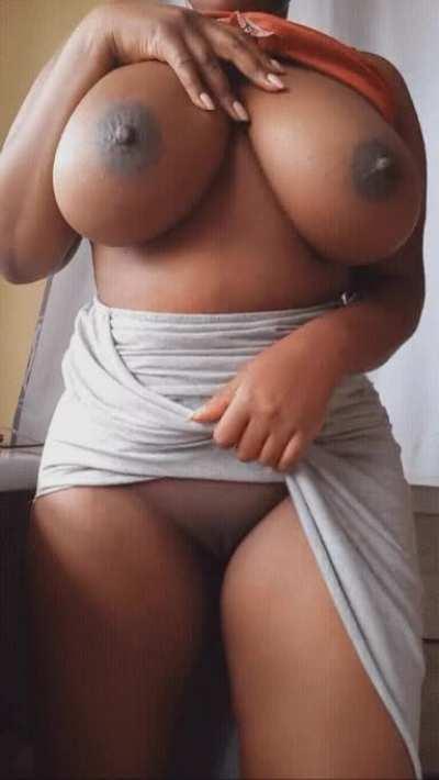 Like it chocolate and easy access?