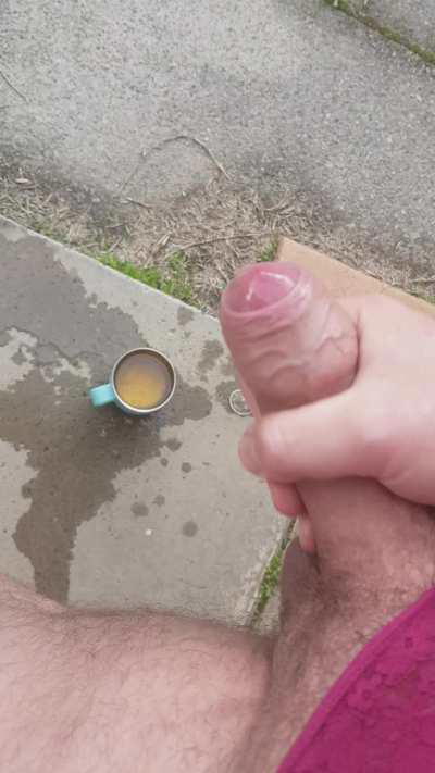 Nice full cup of cock juice 