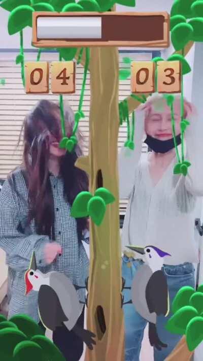 Sua🐥 vs Siyeon🐺 (201027 DC TT)