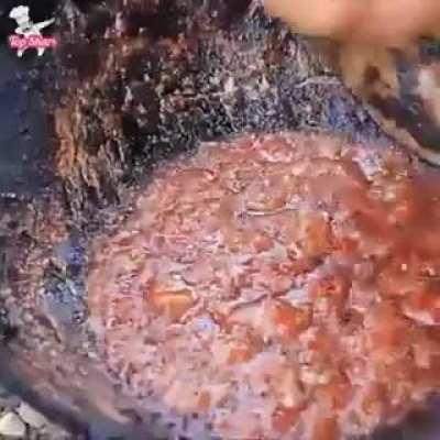 Зато в горящую избу не войдет