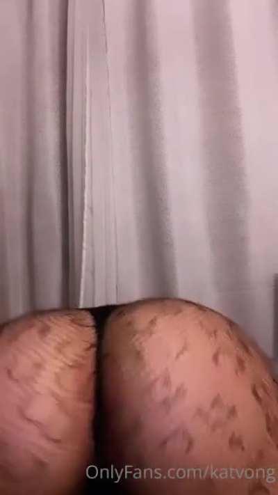 join premium for all her shit the new shit