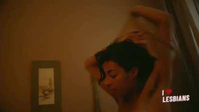 Ulrikke Falch & Tina Pour Davoy (Ligga - s01e08)