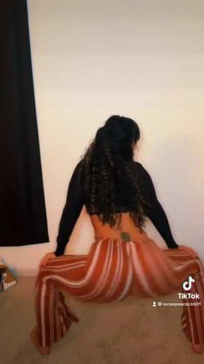 Renae Peacock (@Renaepeacockn01)