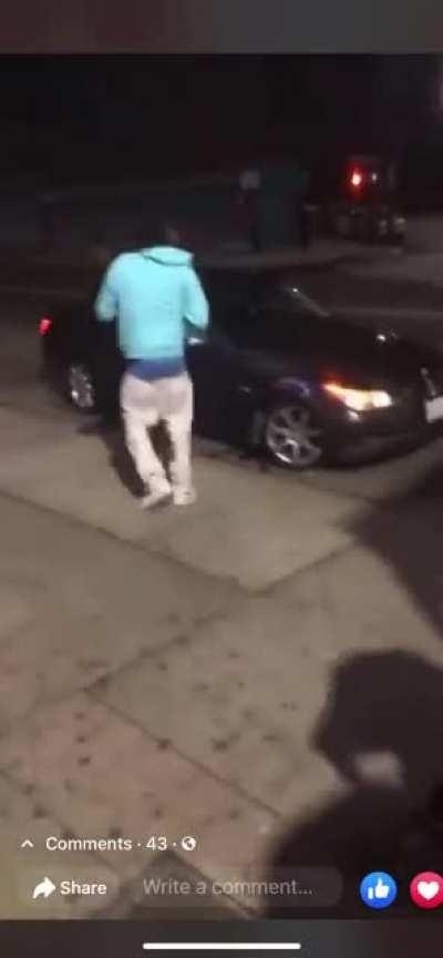 In nyc, deli workers love fighting customers😂