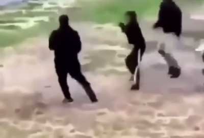 Lvl 100 Hood Ninja had to emote on the ghetto level 1 goons to show off dominance