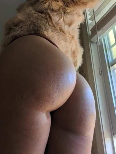 Would you spank this? [BA]