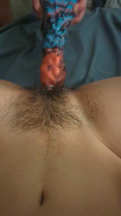 Xl dragon dildo makes a great bulge